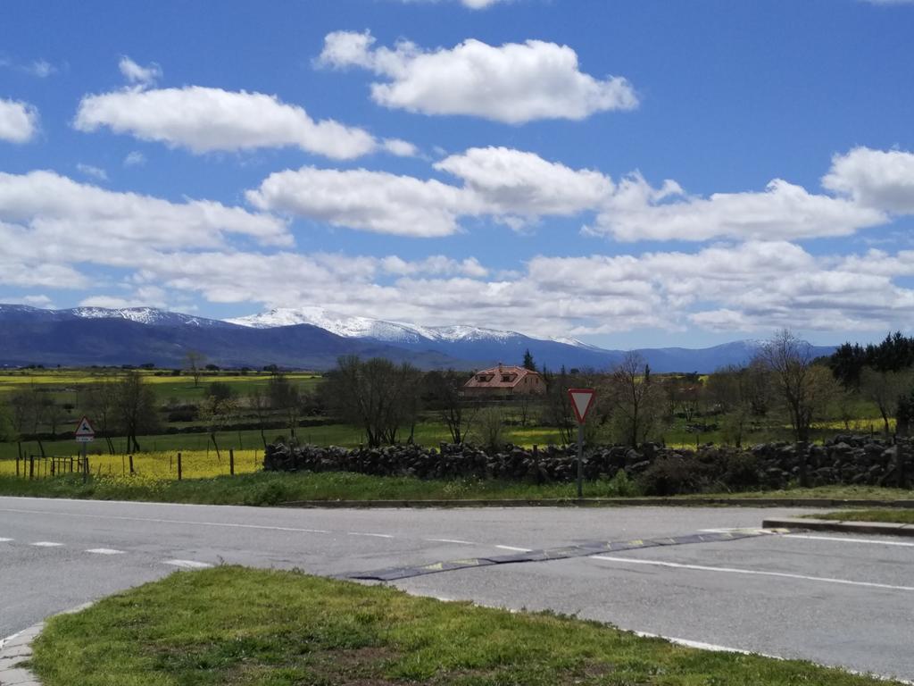 Casas De La Fuente Guest House Brieva Luaran gambar