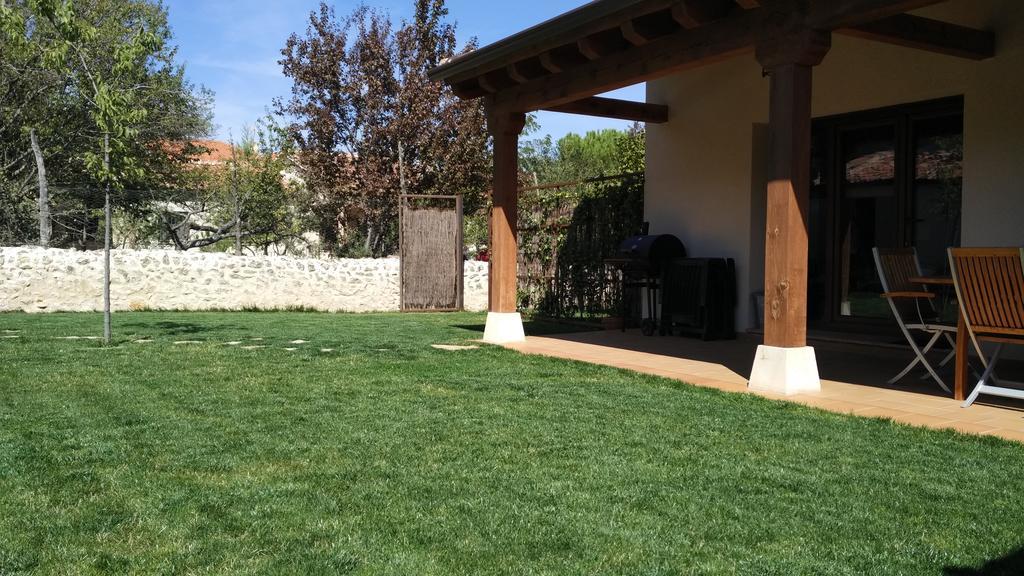Casas De La Fuente Guest House Brieva Luaran gambar