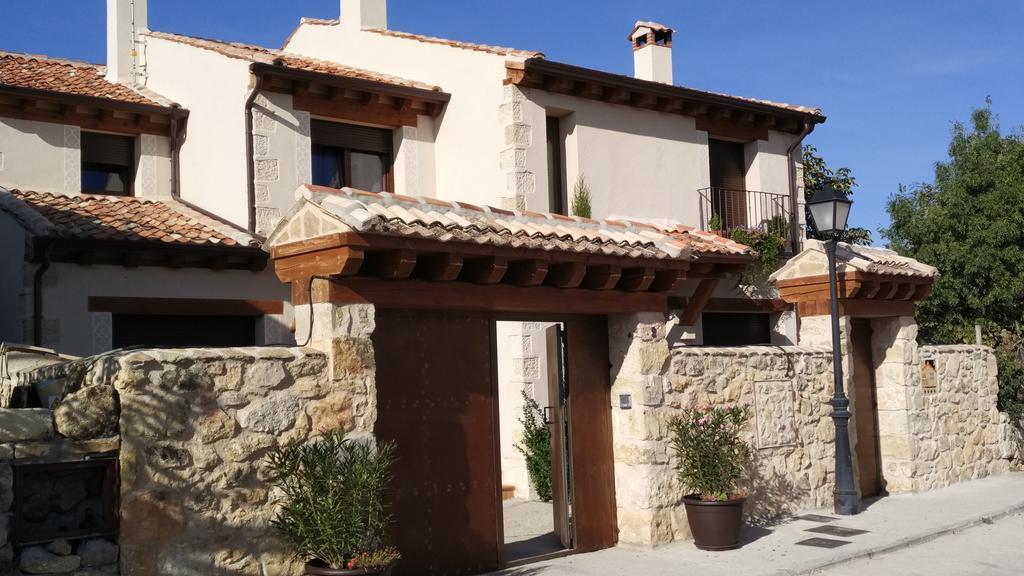 Casas De La Fuente Guest House Brieva Luaran gambar